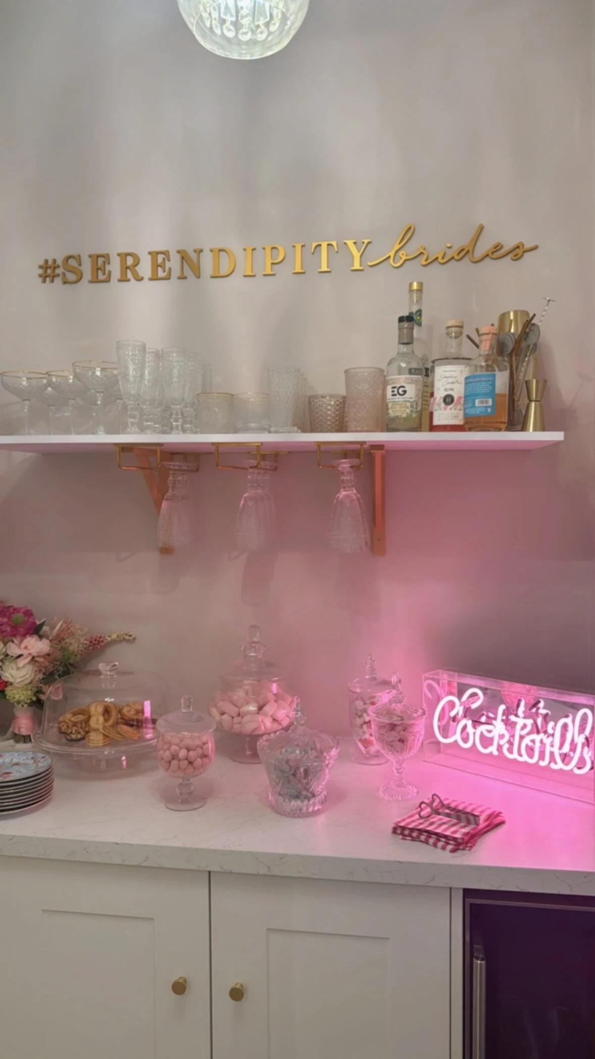 Photo of the Serendipity Brides interior