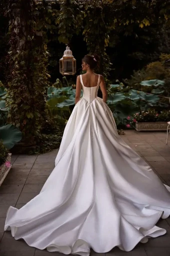 Milla by Lorenzo Rossi Ermana #1 default Ivory thumbnail