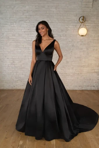 Stella York 7755 #2 default (IV-PL) Ivory Gown w Porcelain Tulle Side Plunge thumbnail