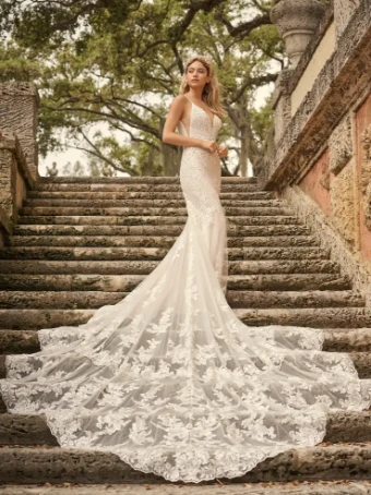 Maggie Sottero Fontaine Curve #1 Ivory Over nude thumbnail