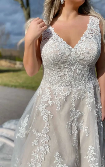 Stella York 7169 #4 default (IV-IV) Ivory Lace Tulle and Regency Organza over Ivory Gown thumbnail