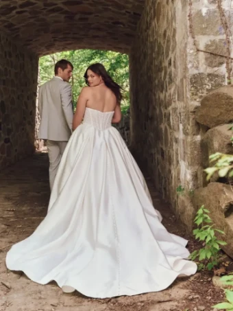 Maggie Sottero TINA #5 default Ivory (gown with Natural Illusion) thumbnail
