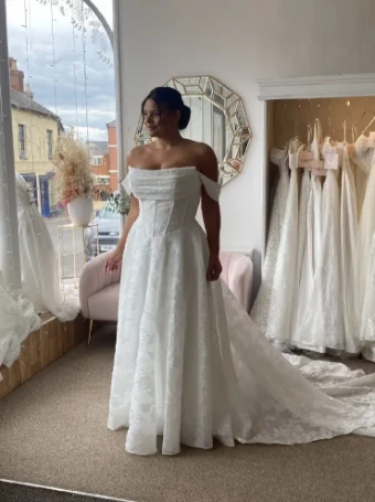 Madi Lane Wales #0 default Ivory thumbnail