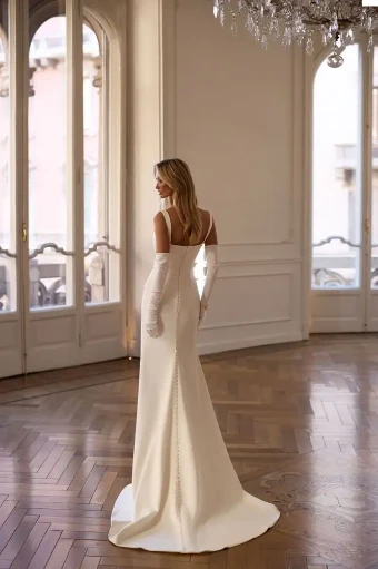 White and Lace Shila #1 default Ivory thumbnail