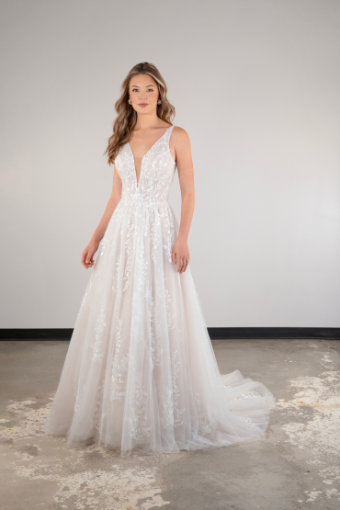 Essense of Australia D4007 #5 (IVIV-PL) IVR LACE TULLE & REGAL ORGANZA OV IVR GWN W PLN TULLE PLUNGE thumbnail