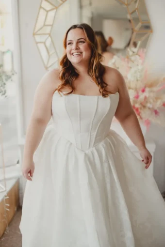 Essense of Australia D4158 #1 (IVQ) IVORY JACQUARD thumbnail