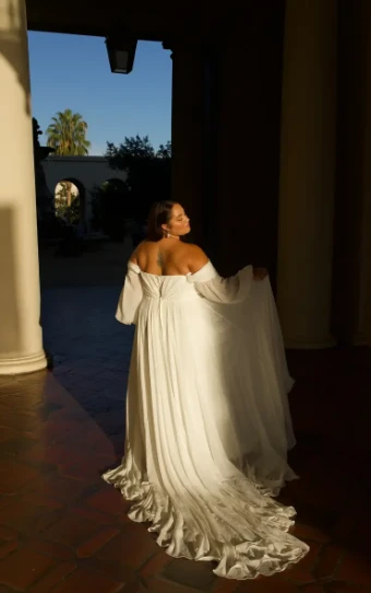 Essense of Australia D3636 #2 default (IV-PL) Ivory Gown w Porcelain Tulle Plunge thumbnail