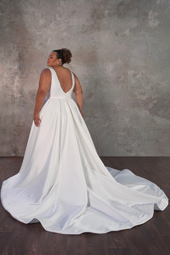 Essense of Australia D4140 #4 default (IQ-PL) IVORY GOWN W PORCELAIN TULLE PLUNGE thumbnail