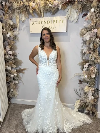 Marley and Eden Petal #1 Ivory/Ivory thumbnail