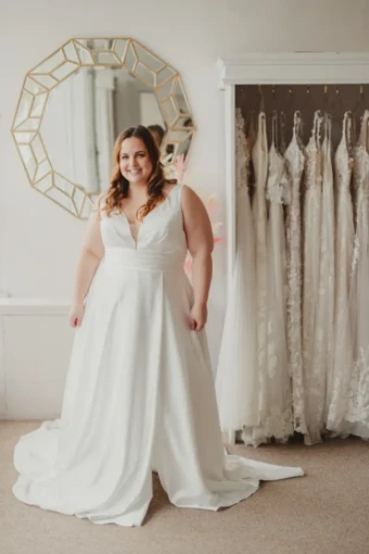 Marley and Eden Wendy #1 Ivory thumbnail