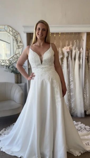 Marley and Eden Fern #0 default Ivory thumbnail