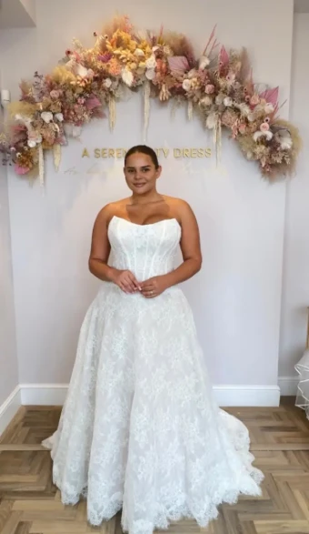 Essense of Australia D4462 #0 default (IV-RM) IVORY LACE TULLE AND ROYAL ORGANZA OVER RUM GOWN thumbnail