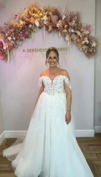 Marley and Eden Paris #0 default Ivory/Nude thumbnail