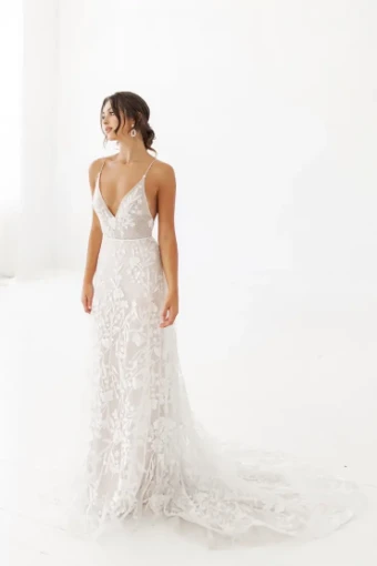 Cherie by Oui Bebe #0 default Natural White thumbnail