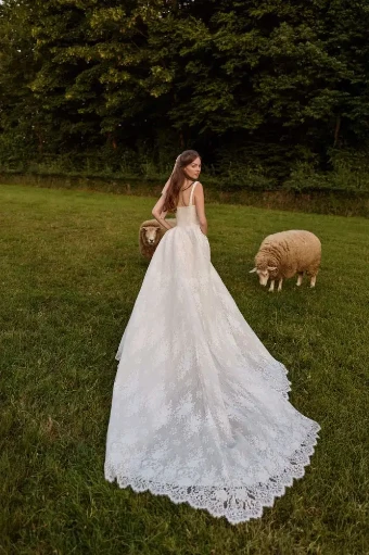 Milla by Lorenzo Rossi Elisora #1 default Ivory thumbnail