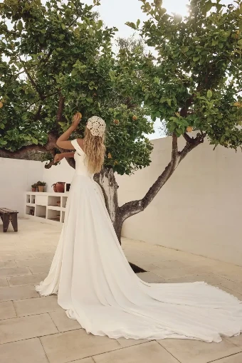 Eva Lendel Lazio #2 default Ivory thumbnail