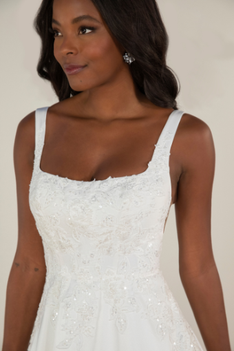 Stella York 7897 #2 (IV-PL) Ivory Gown w Porcelain Tulle Plunge thumbnail