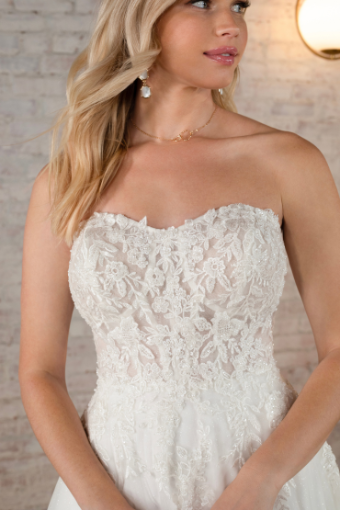 Stella York 7810 #3 (IV-BC) Ivory Lace Tulle and Regency Organza over Biscotti Gown thumbnail