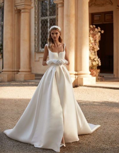Milla Nova bridal gowns - Sigrid