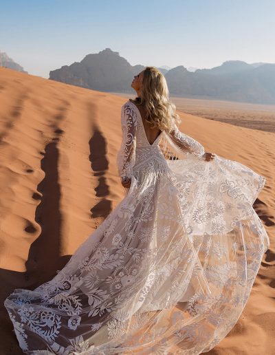 Dama bridal gowns - Onava