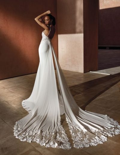 Pronovias bridal gowns - Roman