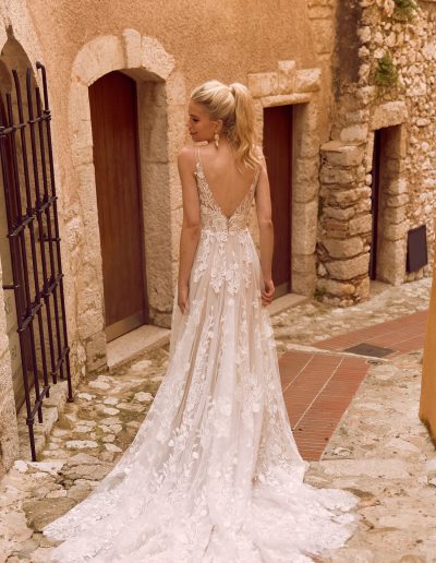 Madi Lane bridal gowns - Harper